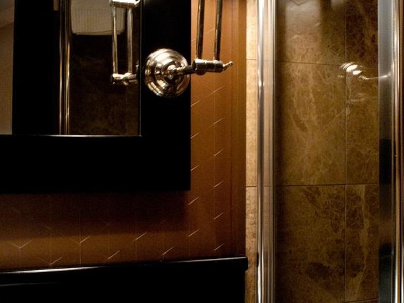 B Berdichevsky Hotel 4*