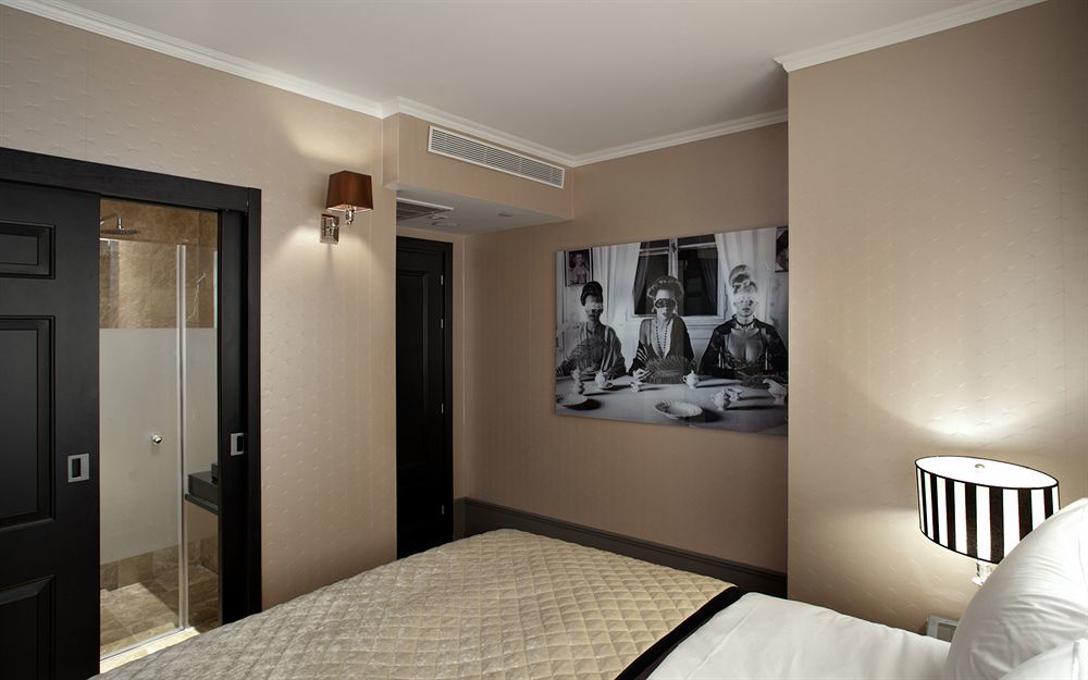 B Berdichevsky Tel Aviv